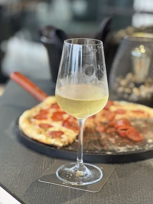 Renzo's Trattoria and Pizzeria by null