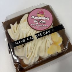 Nanakakes By kim - Banana pudding flavored. Delicious!!
