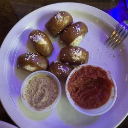 Pretzel Bites