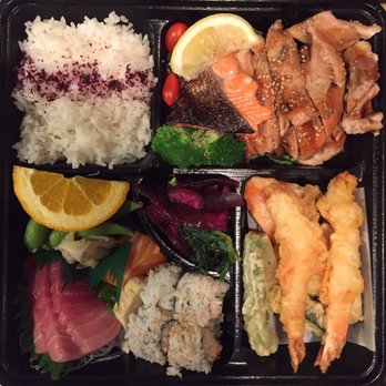 Bento-ya Goemon - Shoukado Bento. Look at all that food! - Sushi Bars Near Me - Issaquah, Washington Bento-ya Goemon - Shoukado Bento. Look at all that food! - Sushi Bars Near Me - Issaquah, Washington