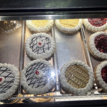 Liliha Bakery - Pies. - Bakeries Near Me - Honolulu, Hawaii