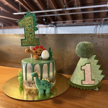 Angel Cakes Cupcakes - Bakeries Near Me - Oakland, California