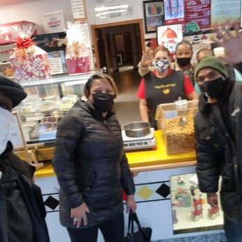 Let's Get Poppin' - Yes sir support my favorite popcorn spot in the chi - Specialty Food Near Me - Chicago, Illinois