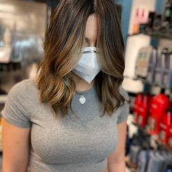 Coils & Foils - Shadow root, glaze, partial balayage, haircut with style