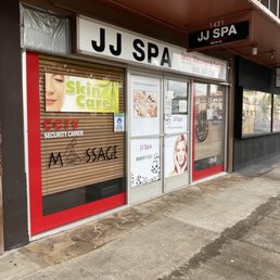 Exterior outside entrance of JJ Spa Body & Facials - Front of Spa - Honolulu, Hawaii Exterior outside entrance of JJ Spa Body & Facials - Front of Spa - Honolulu, Hawaii