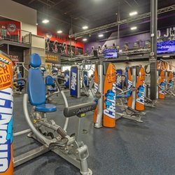 Crunch Fitness - Lakeland