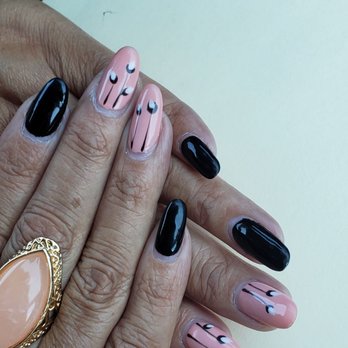 Bambooz Nails - Nail Salons Near Me - Pico Rivera, California