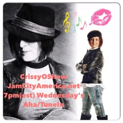 Music-and-MoreStudio - The CrissyOShow live internet world wide. Bluetooth and live streaming.