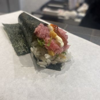 Uoichiba Handroll Bar - Spicy tuna the freshest fish ever! - Sushi Bars Near Me - Culver City, California Uoichiba Handroll Bar - Spicy tuna the freshest fish ever! - Sushi Bars Near Me - Culver City, California