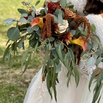 Petals & Lapels - Exquisite bridal bouquet - Florists Near Me - Cynthiana, Kentucky Petals & Lapels - Exquisite bridal bouquet - Florists Near Me - Cynthiana, Kentucky