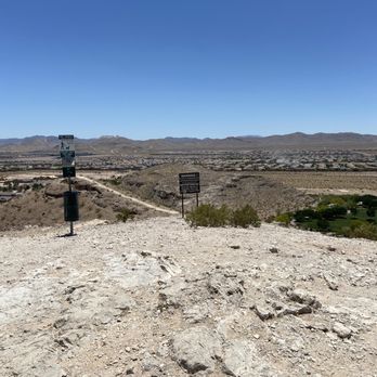 Exploration Peak Park - Beautiful View of the Mountain's Edge Community - Parks Near Me - Las Vegas, Nevada Exploration Peak Park - Beautiful View of the Mountain's Edge Community - Parks Near Me - Las Vegas, Nevada