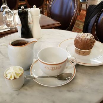 Angelina - Wouldn't try again. Wasn't a fan - Patisserie/Cake Shop Near Me - Paris, 75