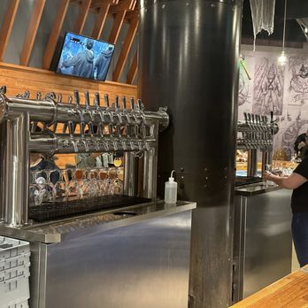 Ballast Point - Tap Row - Brewpubs Near Me - Anaheim, California