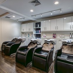 Escape Hair Lounge