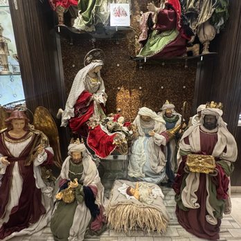 Giardini Garden Store - Nativity Set - Home Decor Near Me - Las Vegas, Nevada