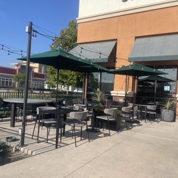 Starbucks - Coffee & Tea Near Me - Pomona, California Starbucks - Coffee & Tea Near Me - Pomona, California