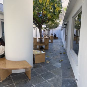 Handles - Outdoor seating and restroom - Coffee & Tea Near Me - West Hollywood, California Handles - Outdoor seating and restroom - Coffee & Tea Near Me - West Hollywood, California