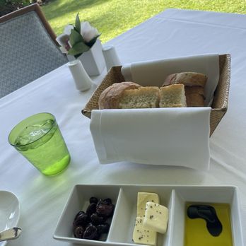 Orchids - Bread - Breakfast & Brunch Near Me - Honolulu, Hawaii Orchids - Bread - Breakfast & Brunch Near Me - Honolulu, Hawaii