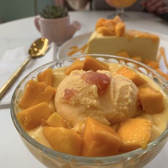 Mango Mango Dessert - Desserts Near Me - Las Vegas, Nevada
