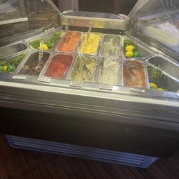 They said this whole section was vegan! :D Sorbets and oatmilk options! They said this whole section was vegan! :D Sorbets and oatmilk options!