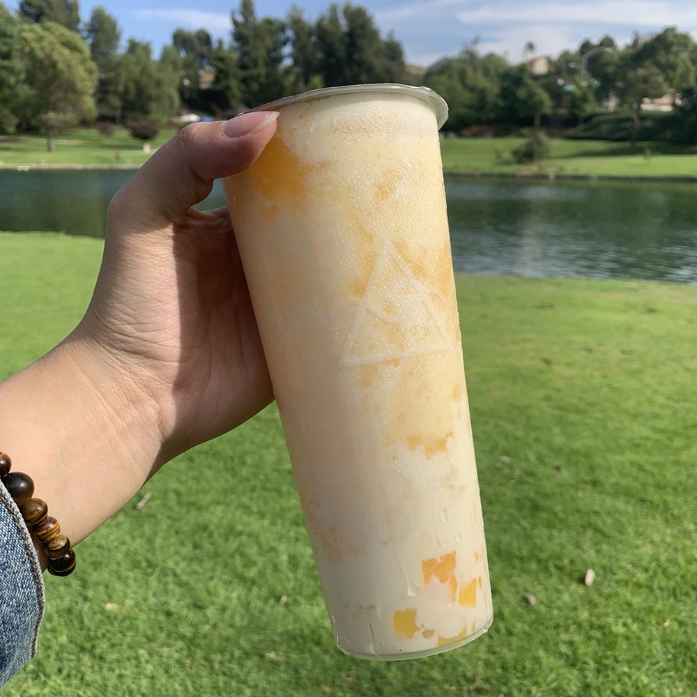 OMOMO Tea Shoppe - Mango Tornado - Coffee & Tea Near Me - Chino Hills, California