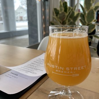 Austin Street Brewery - Breweries Near Me - Portland, Maine