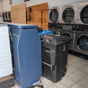 1. Launderland Coin-op Laundry
