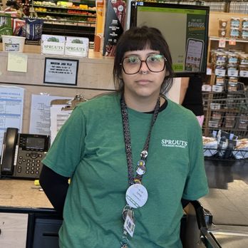 Sprouts Farmers Market - Grocery Near Me - Monrovia, California