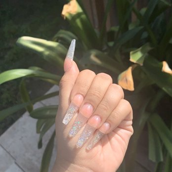 Rainbow Nails - Nail Salons Near Me - Inglewood, California