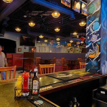 Cosmos Taverna - New American Near Me - Victorville, California
