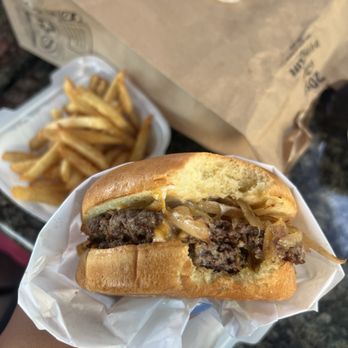 Happy Cat Eats - Burgers Near Me - Santa Barbara, California Happy Cat Eats - Burgers Near Me - Santa Barbara, California
