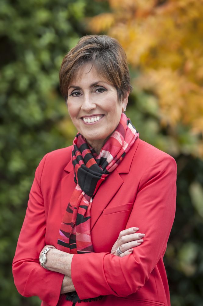 GALINDO COMPASS REAL ESTATE 1440 Chapin Ave, Burlingame