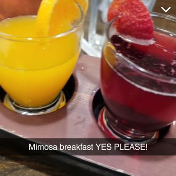 Broken Yolk Cafe - Breakfast & Brunch Near Me - Fullerton, California