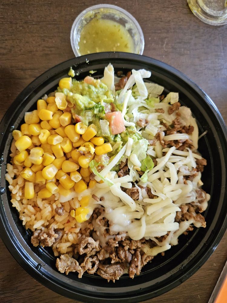 Food from La Tiendita