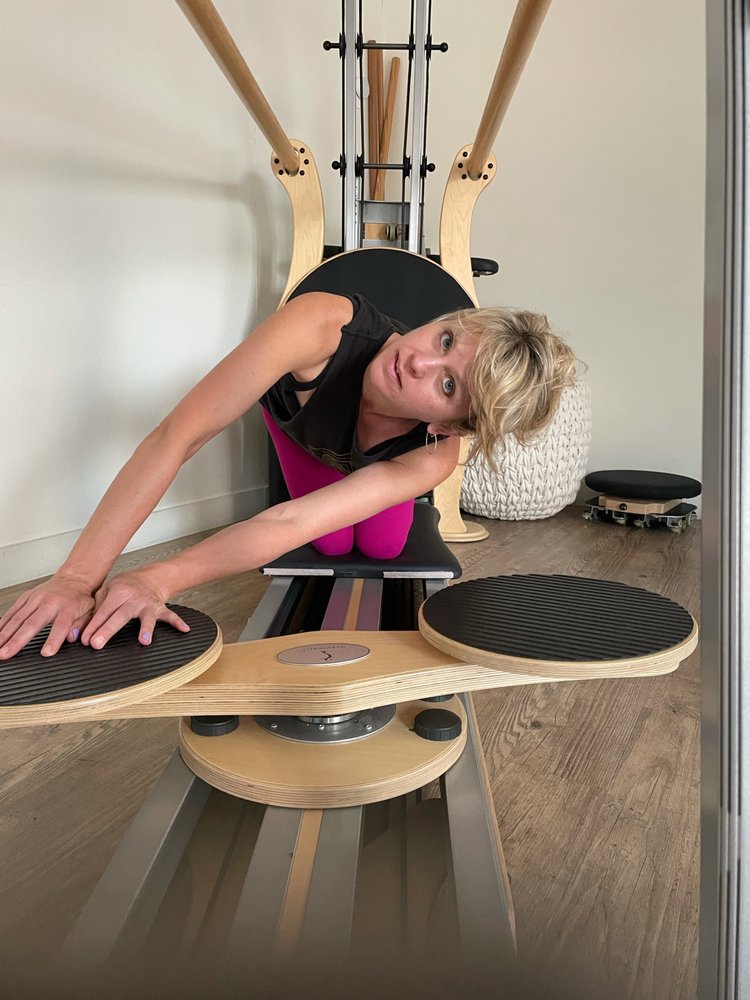 WHITE LOTUS BY ELIZABETH JACKSON Updated September 2024 863 Swarthmore Ave, Pacific