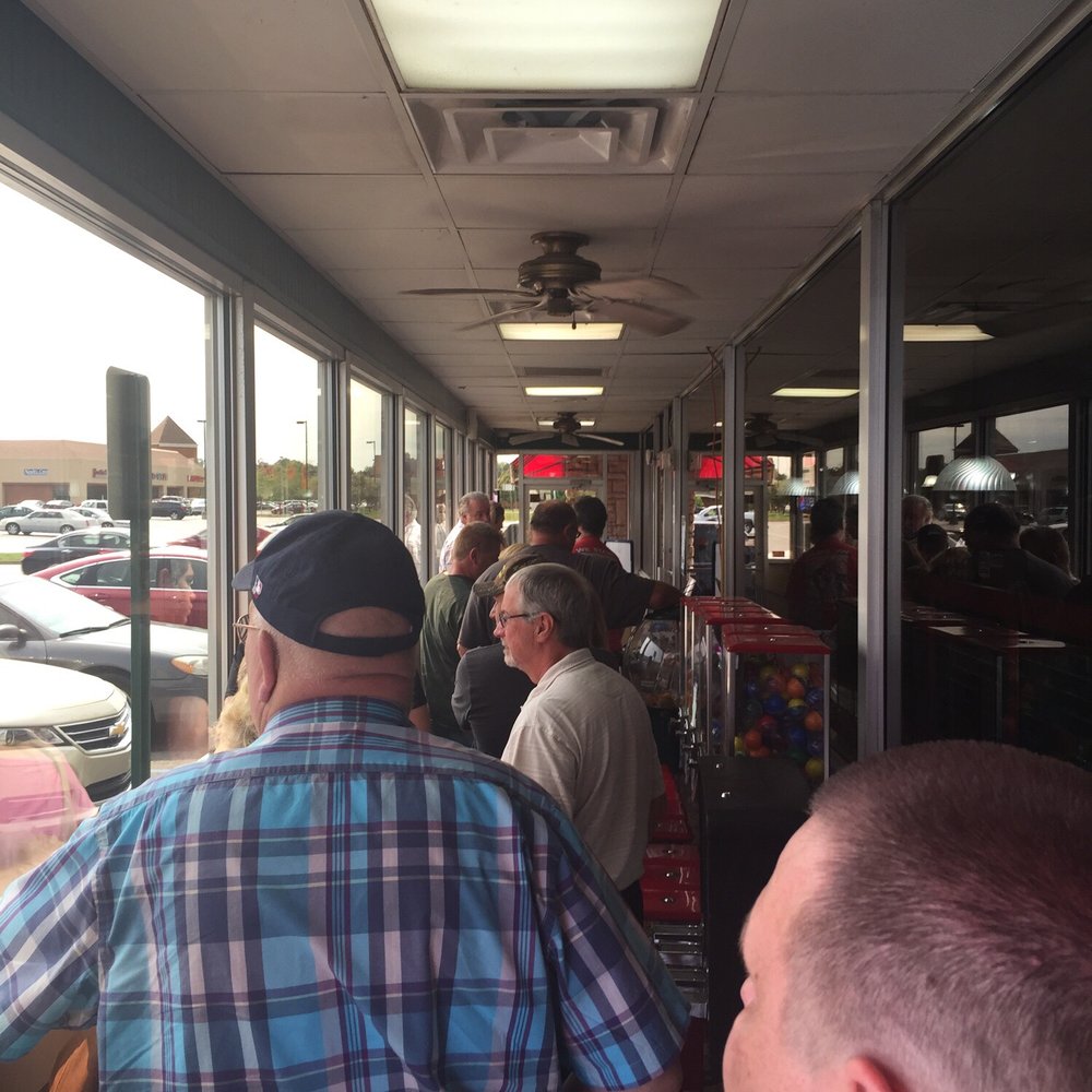 Tony's I-75 Restaurant - This place has a line so you know it's good! - Diners Near Me - Birch Run, Michigan Tony's I-75 Restaurant - This place has a line so you know it's good! - Diners Near Me - Birch Run, Michigan