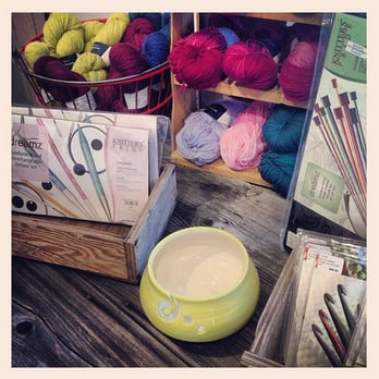 Stash Lounge - Arts & Crafts Near Me - Calgary, Alberta Stash Lounge - Arts & Crafts Near Me - Calgary, Alberta