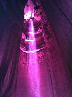 Ruby Falls by null