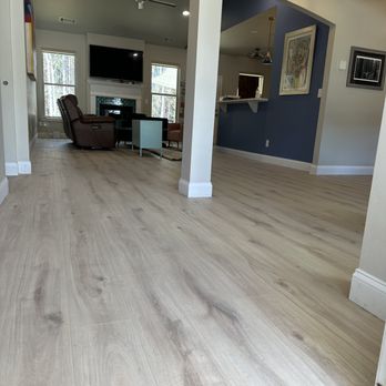 D’Castro Flooring - Hybrid flooring - Flooring Near Me D’Castro Flooring - Hybrid flooring - Flooring Near Me