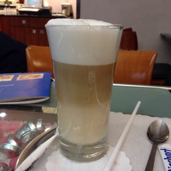 Café Rialto - Rischart - Latte Macchiato - Bakeries Near Me - Munich, BY Café Rialto - Rischart - Latte Macchiato - Bakeries Near Me - Munich, BY
