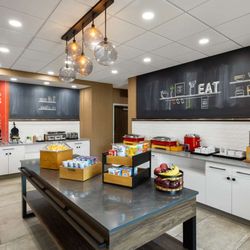 Hampton Inn Carefree - Breakfast Area