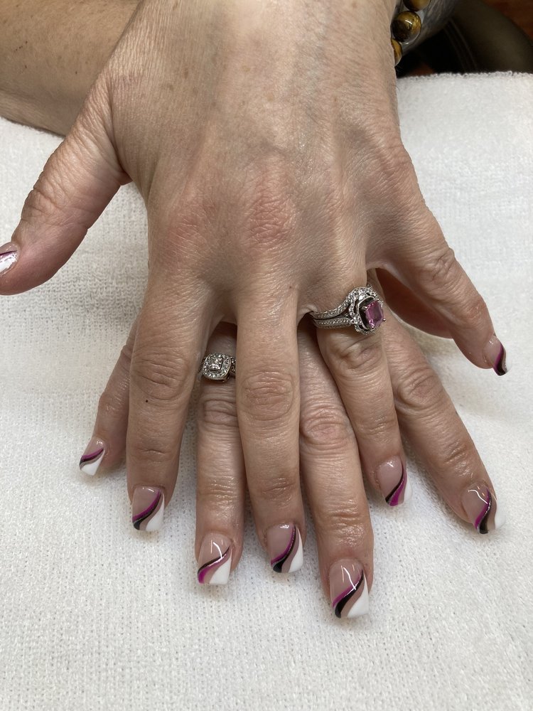 US NAILS 45 Photos & 23 Reviews 2700 NE Andresen Rd, Vancouver