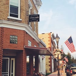 Water Street Market & Cafe