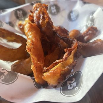 25 Degrees - Onion Rings - Burgers Near Me - Los Angeles, California