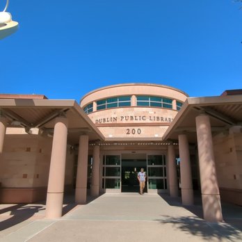Dublin Library - Nice entrance with artistic flair - Libraries Near Me - Dublin, California