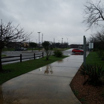 Fox Park Trailhead - Plenty of parking - this one doesn't get nearly as packed as the Valero Park Trailhead. - Parks Near Me - San Antonio, Texas Fox Park Trailhead - Plenty of parking - this one doesn't get nearly as packed as the Valero Park Trailhead. - Parks Near Me - San Antonio, Texas