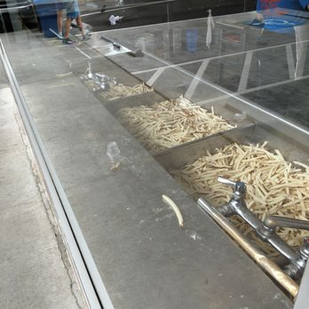 Dick's Drive-In - Fast Food Near Me - Seattle, Washington