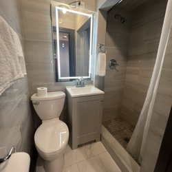 Newbury Street Inn - Bathroom