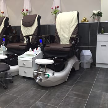 Q & A Nail Bar - Pedicure chairs - Cosmetics & Beauty Supply Near Me - Mitchelton, QLD Q & A Nail Bar - Pedicure chairs - Cosmetics & Beauty Supply Near Me - Mitchelton, QLD