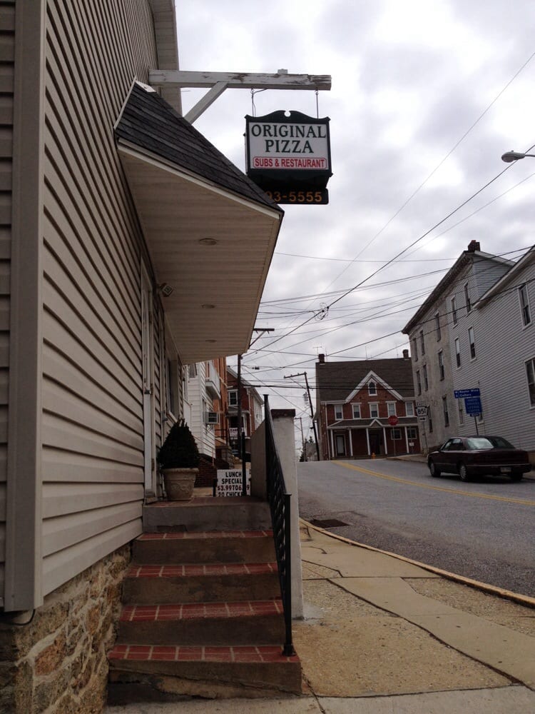 ORIGINAL ITALIAN PIZZA 28 Reviews Pizza 5 W Pennsylvania Ave